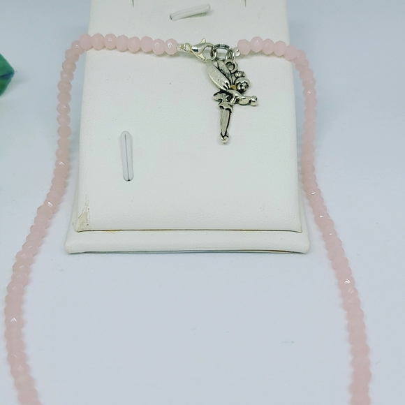 Cute Faceted Rose Czech Glass necklace - Picture 2 of 3